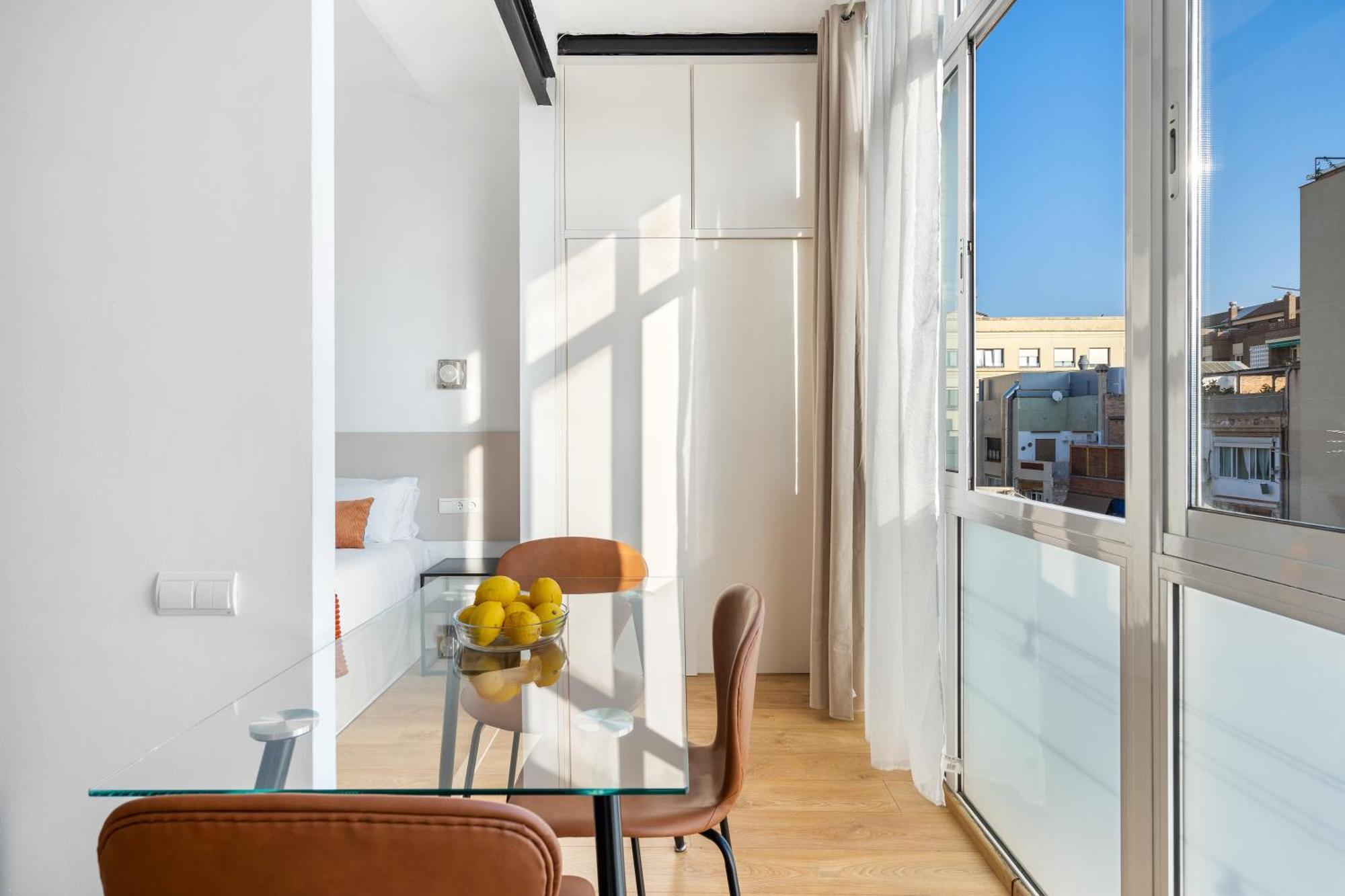 New Cozy 1 Bedroom, Next To Sants Estacio Apartment Barcelona