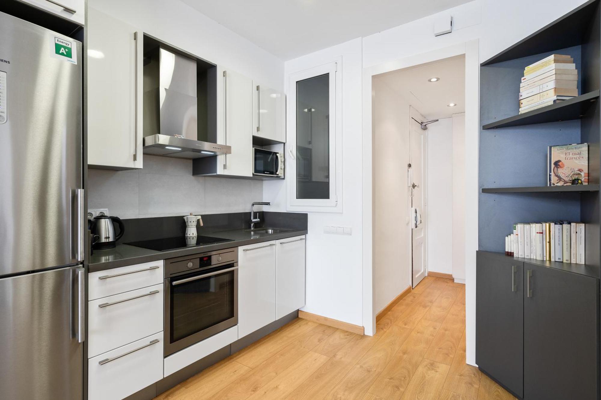 New Cozy 1 Bedroom, Next To Sants Estacio Apartment